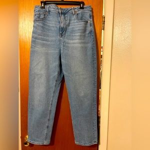 American Eagle “Mom” Jeans